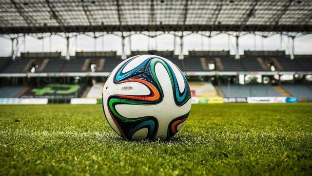 Pubblicità in tv, quanto costa? Meglio fare pubblicità allo stadio